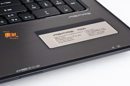 Acer Aspire 7552G - restpad-ul din aluminiu