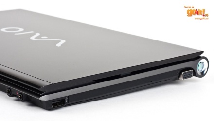 Sony VAIO Z - inscriptorul de discuri Blu-ray