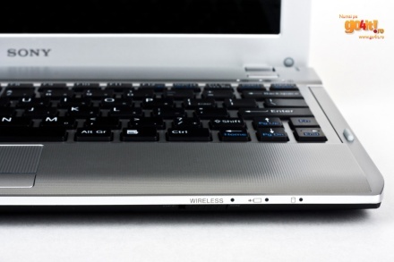 Sony VAIO YB - restpad-ul se încălzeşte foarte puţin