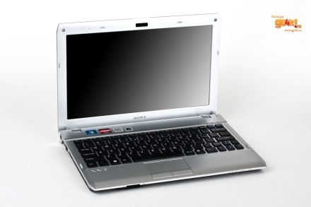 Sony VAIO YB - ultra-portabilul cu AMD Fusion APU