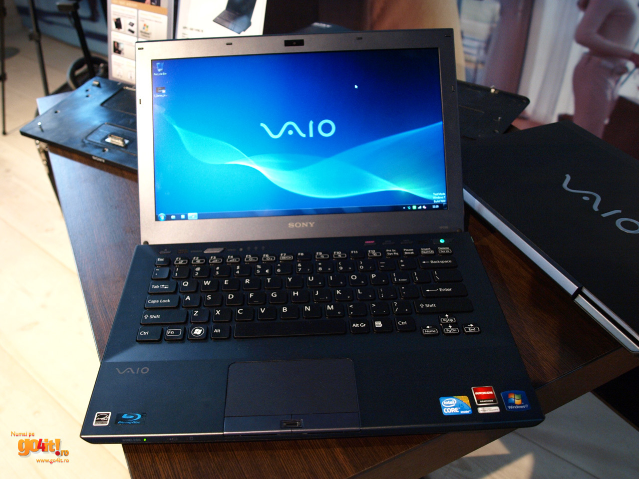 Sony Vaio S