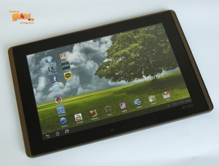 Asus Eee Pad Transformer în redacţia Go4it.ro