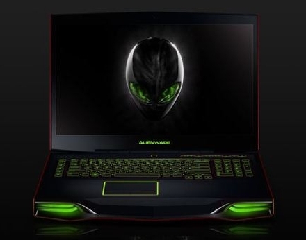 Alienware M18x cu tastatură iluminată