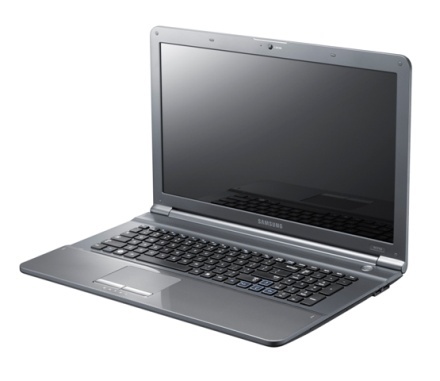 Samsung RC710 - laptop multimedia de 17.3” pe piaţa românească Samsung RC710 - laptop multimedia de 17.3” pe piaţa românească