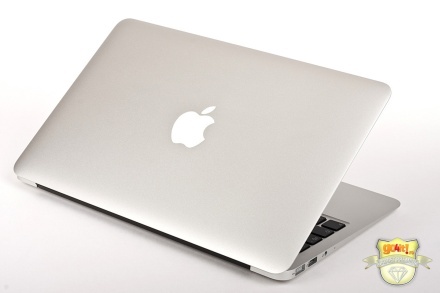 MacBook Air cu Sandy Bridge