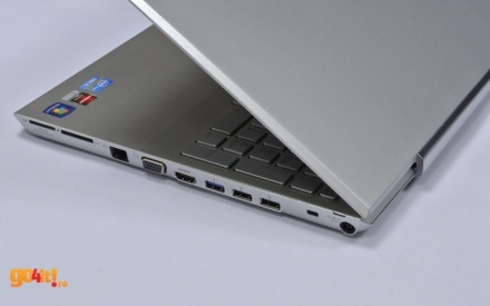 Sony VAIO SE - conectorii sunt comasaţi pe o singură latură