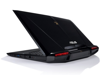Asus VX7 Lamborghini - un bolid portabil