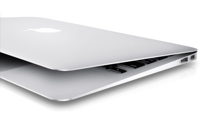 MacBook Air - aspectul a fost păstrat