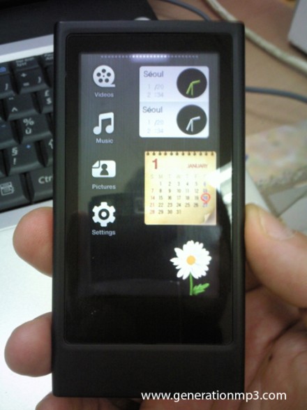 Samsung P3 - urmasul modelului YP-P2 Samsung P3 - urmasul modelului YP-P2