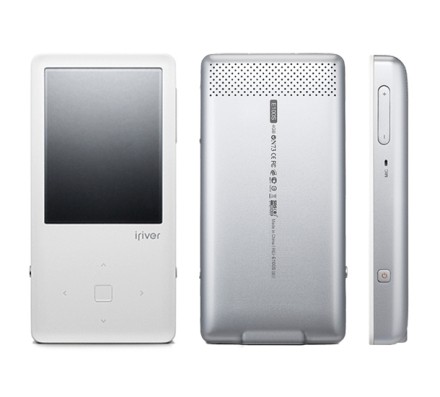 iRiver E150 diferă prea puţin de E100 iRiver E150 diferă prea puţin de E100