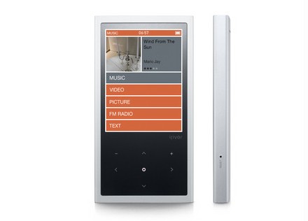 iRiver E200 cu ecran de 2.8 iRiver E200 cu ecran de 2.8