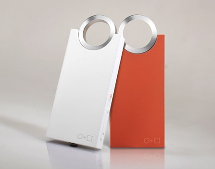 Cowon iAudio E2 - un breloc muzical Cowon iAudio E2 - un breloc muzical