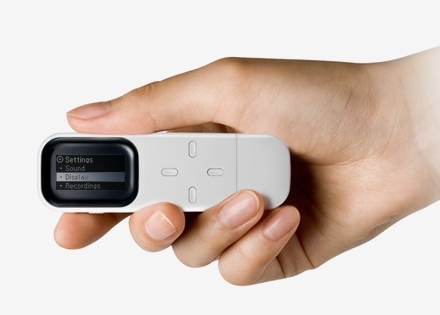 iRiver T8 - atractiv prin simplitatea sa iRiver T8 - atractiv prin simplitatea sa