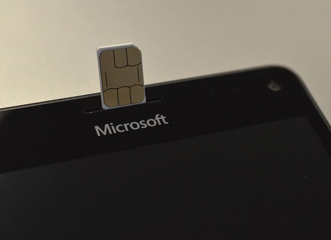 Microsoft va lansa propria cartelă SIM ce oferă dispozitivelor cu Windows 10 acces la internet LTE Microsoft va lansa propria cartelă SIM ce oferă dispozitivelor cu Windows 10 acces la internet LTE
