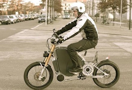ErockIT sau cum să pedalezi cu 80 km/h ErockIT sau cum să pedalezi cu 80 km/h