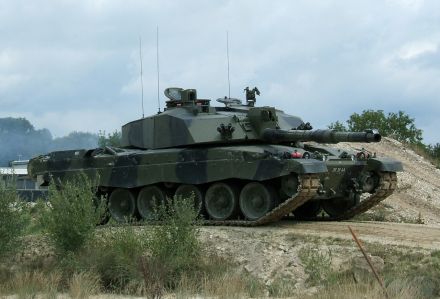Challenger 2