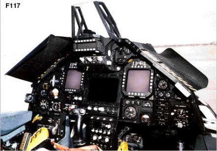 F-117 Night Hawk - cabina