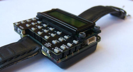 ceas cu calculator ştiinţific