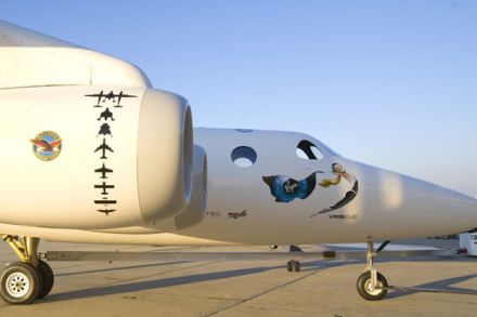 Virgin Galactic WhiteKnightTwo va transporta pasageri Virgin Galactic WhiteKnightTwo va transporta pasageri