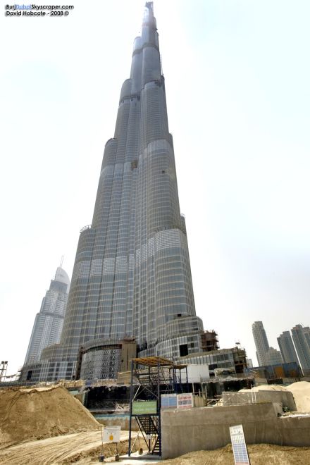 Burj Dubai se inalta acum la 688 m deasupra solului