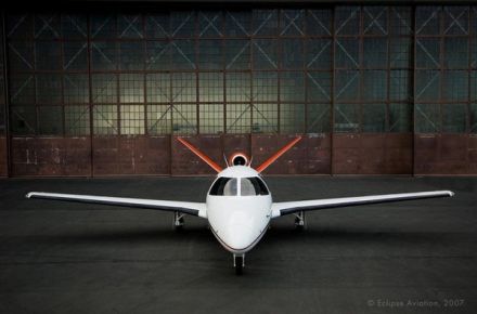 Eclipse 400 va costa 1,35 miloane de $
