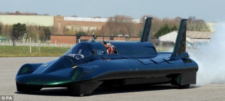 Turbina cu aburi ar putea propulsa vehiculul până la 273 km/h Turbina cu aburi ar putea propulsa vehiculul până la 273 km/h