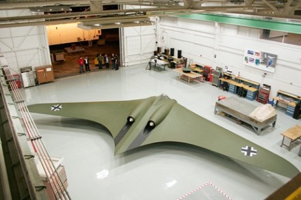 Horten 2-29 - avionul "invizibil" al lui Hitler Horten 2-29 - avionul "invizibil" al lui Hitler