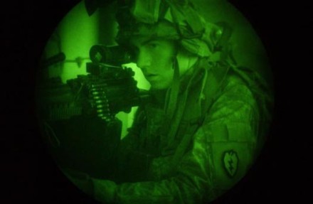 Noi senzori pentru night vision, obţinuţi din straturi OLED Noi senzori pentru night vision, obţinuţi din straturi OLED