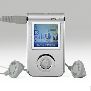 Samsung YP-T7, mic şi cu meniu încâlcit