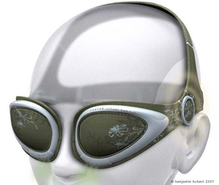 Intense virtual reality device