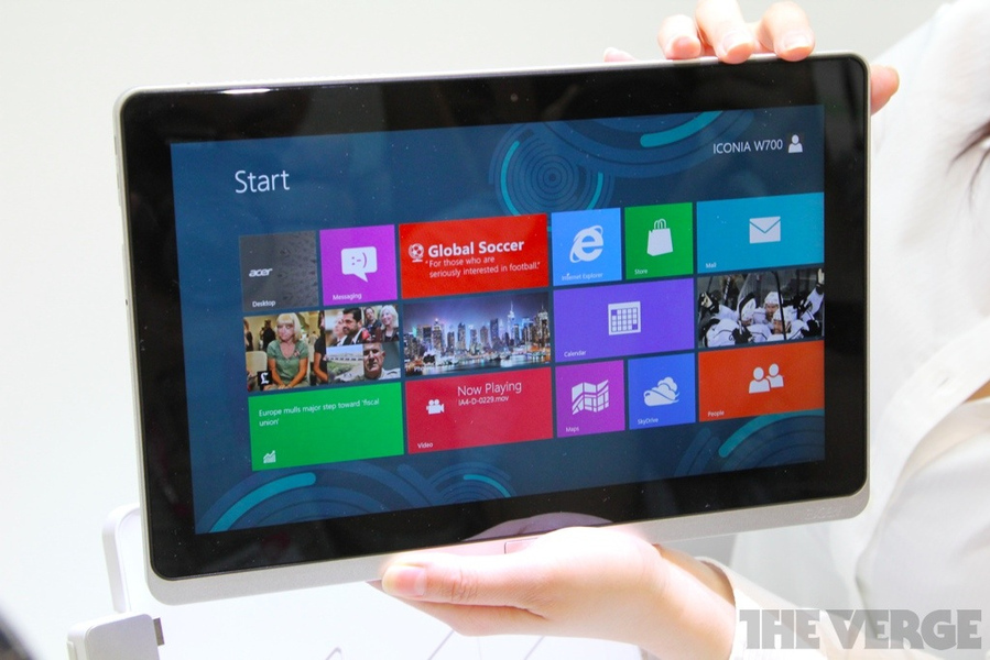 Acer Iconia W700
