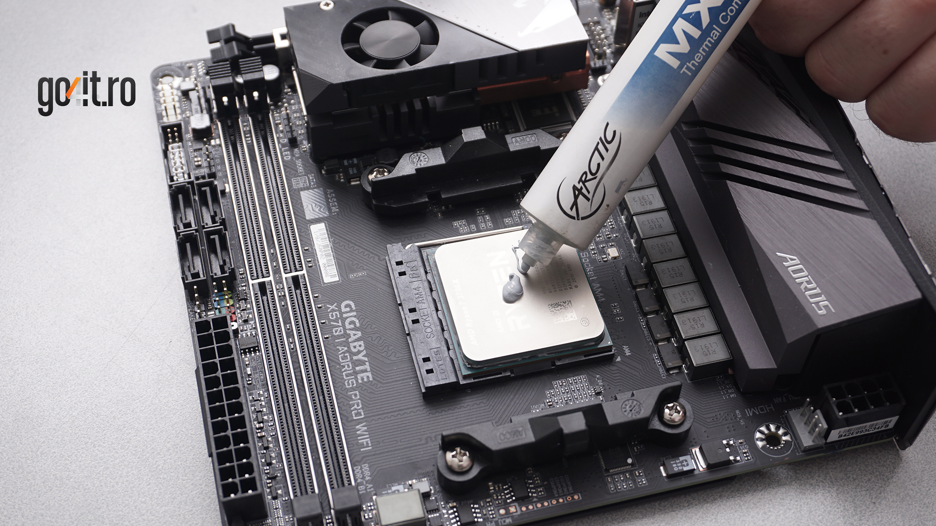 Asamblare sistem AMD