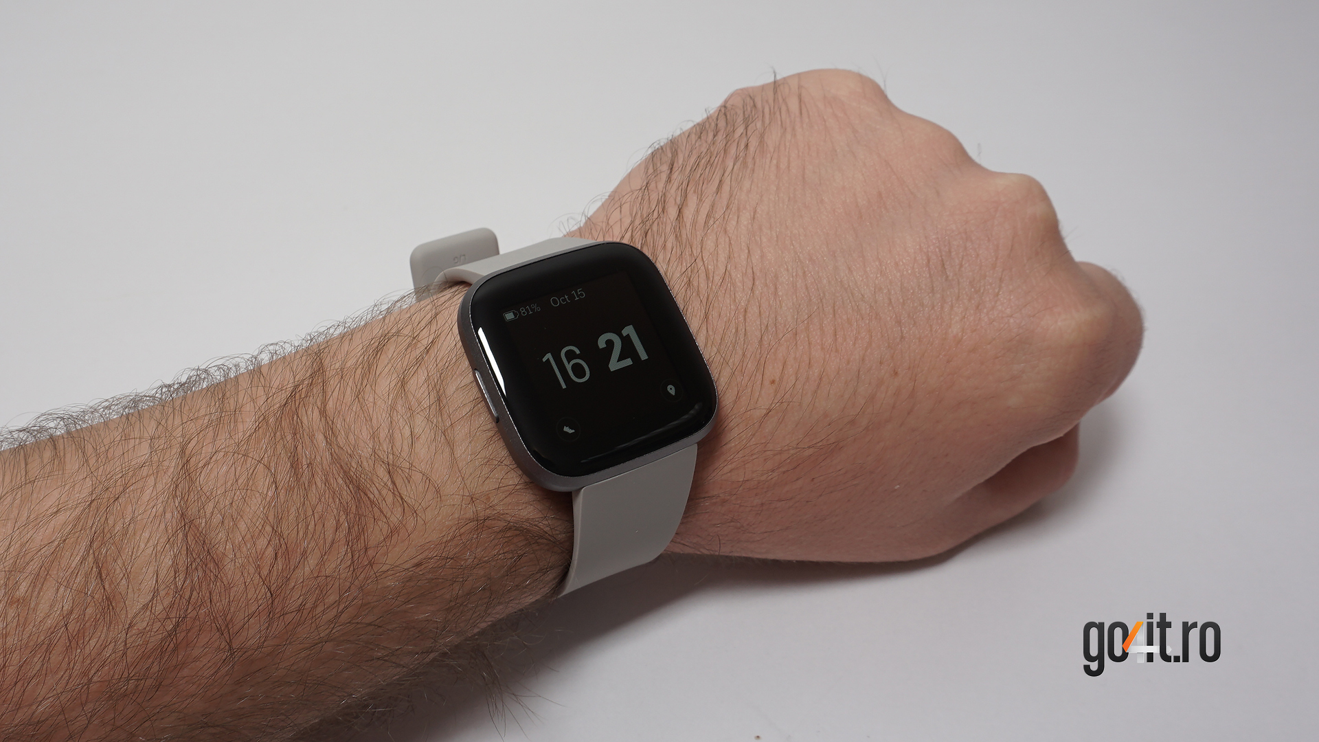 Fitbit Versa 2